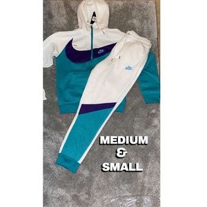 Charlotte hornets Nike track/sweat suit❗️